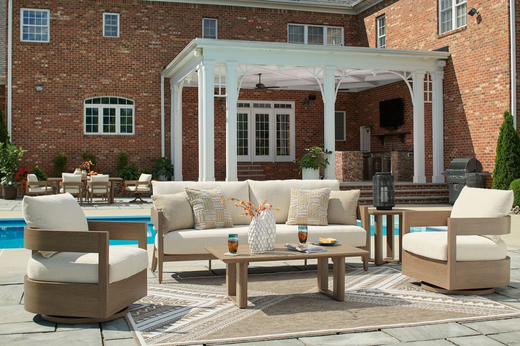 Patio Furniture Buying Guide: How to Choose Pieces That Last