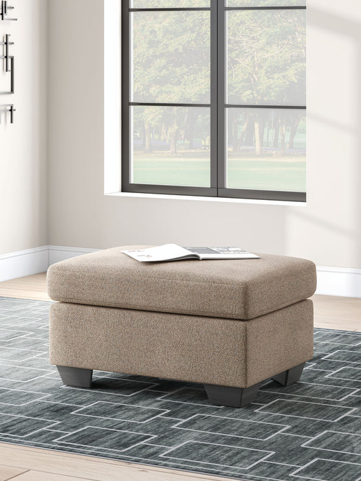 Triston-Peaks - Ottoman - Suede