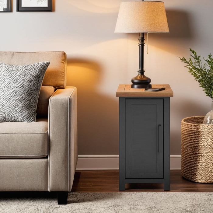 Essex - Chairside Table - Black, Whiskey