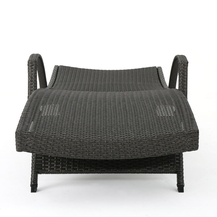 Salem - Contemporary Wicker Chaise Lounge With Arm, Weather Resistant