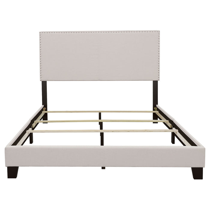 Guyancourt - Panel Bed