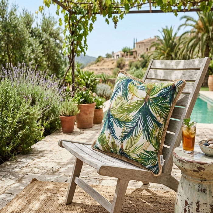 Outdoor Plum 3 Pillows - Multi