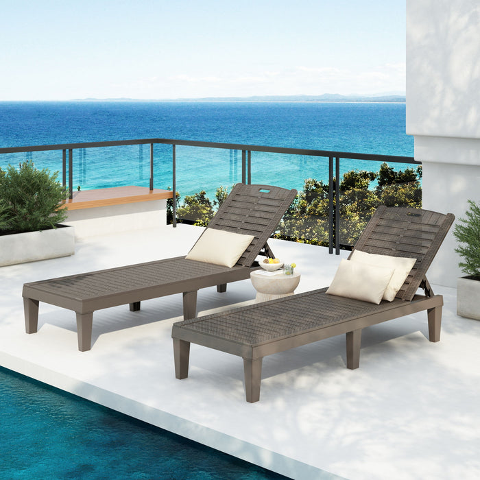 2 Piece Outdoor Chaise Lounges With Adjustable Backrest
