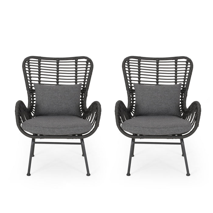 Modern Aesthetic Outdoor Rattan Accent Chair With Metal Legs