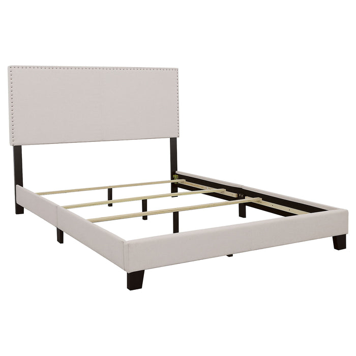Guyancourt - Panel Bed