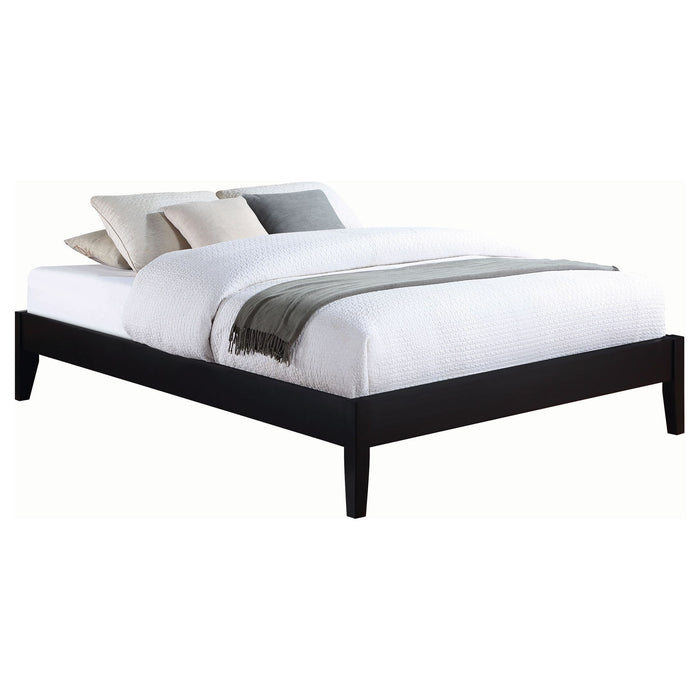 Ridgeview - Queen Storage Panel Bed With Low Profile Design - Black