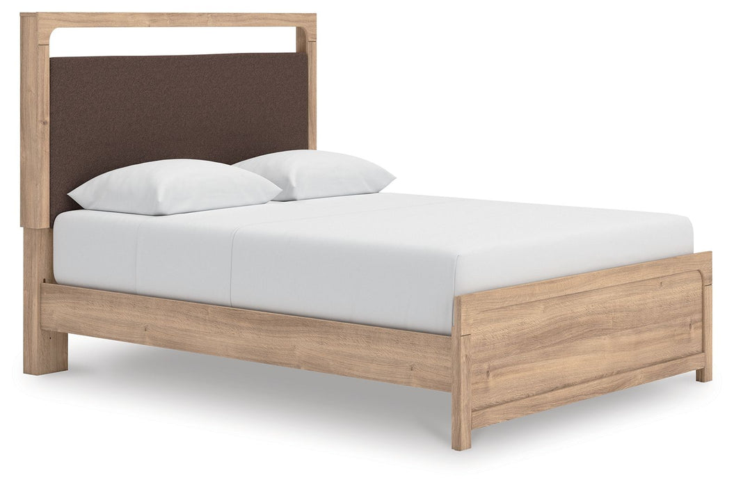 Kinlanni - Upholstered Platform Bed
