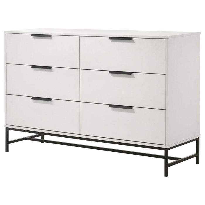 Taraval - 6 Drawer Bedroom Dresser - White