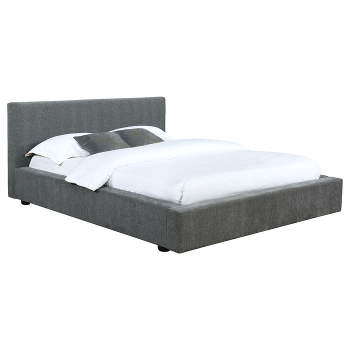 Weselyn - Platform Bed