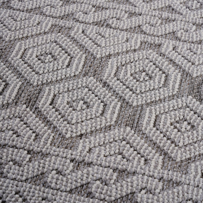 Guros - 8' X 10' Geometric Indoor / Outdoor Area Rug - Gray / White